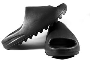 The Science Behind Comfy Slippers: What Makes Them So Comfortable?